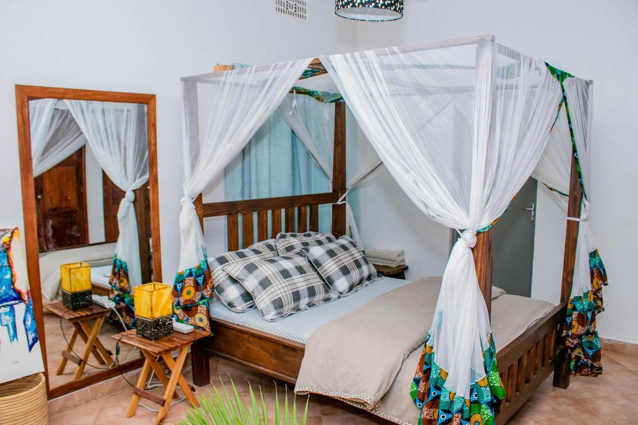 Blue Elephant Villas Аруша Екстер'єр фото